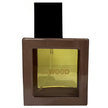عطر جیبی دلگادو مدل she wood  حجم 25 میل