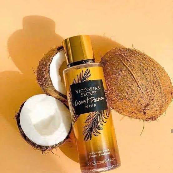بادی اسپلش اماراتی ویکتوریا سکرت مدل کوکونات پشن نویر(COCONUT PASSION NOIR) 250ML